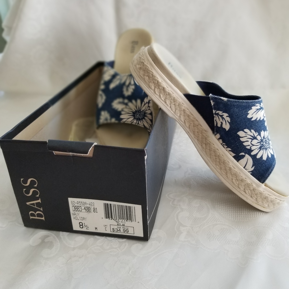Bass Platform Sandals Size 8.5